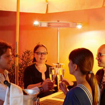 infrarotheizstrahler-mit-beleuchtung-terrasse infrarotheizstrahler-mit-beleuchtung-terrasse